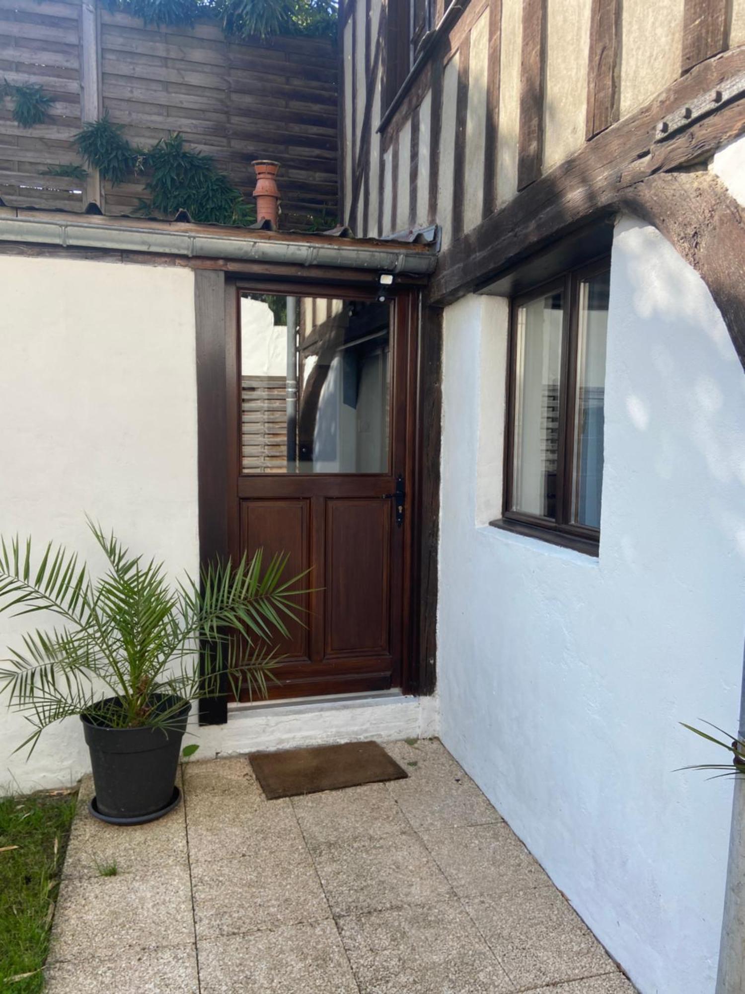 Apartamento La Champenoise Troyes Exterior foto